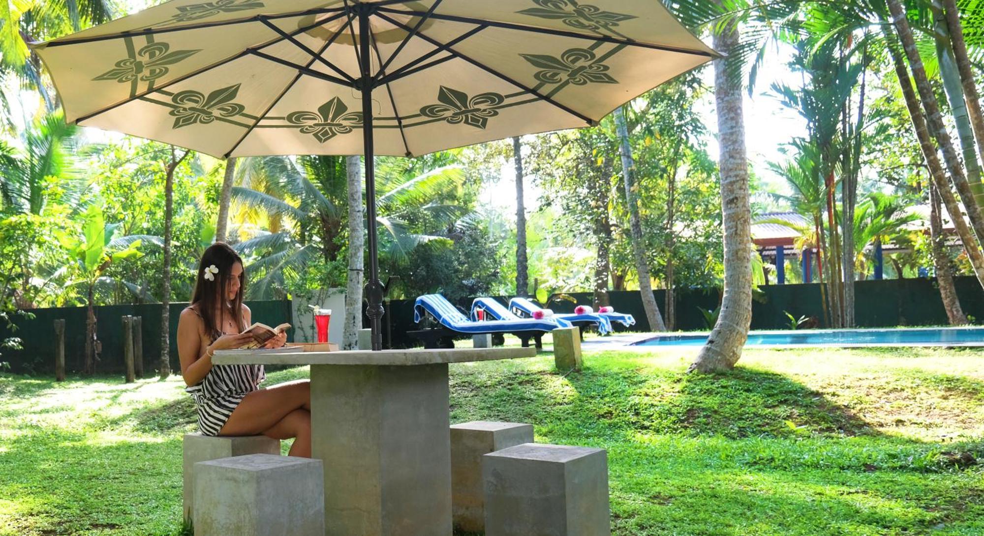 בנטוטה Chandra Villa Ayurveda Resort מראה חיצוני תמונה