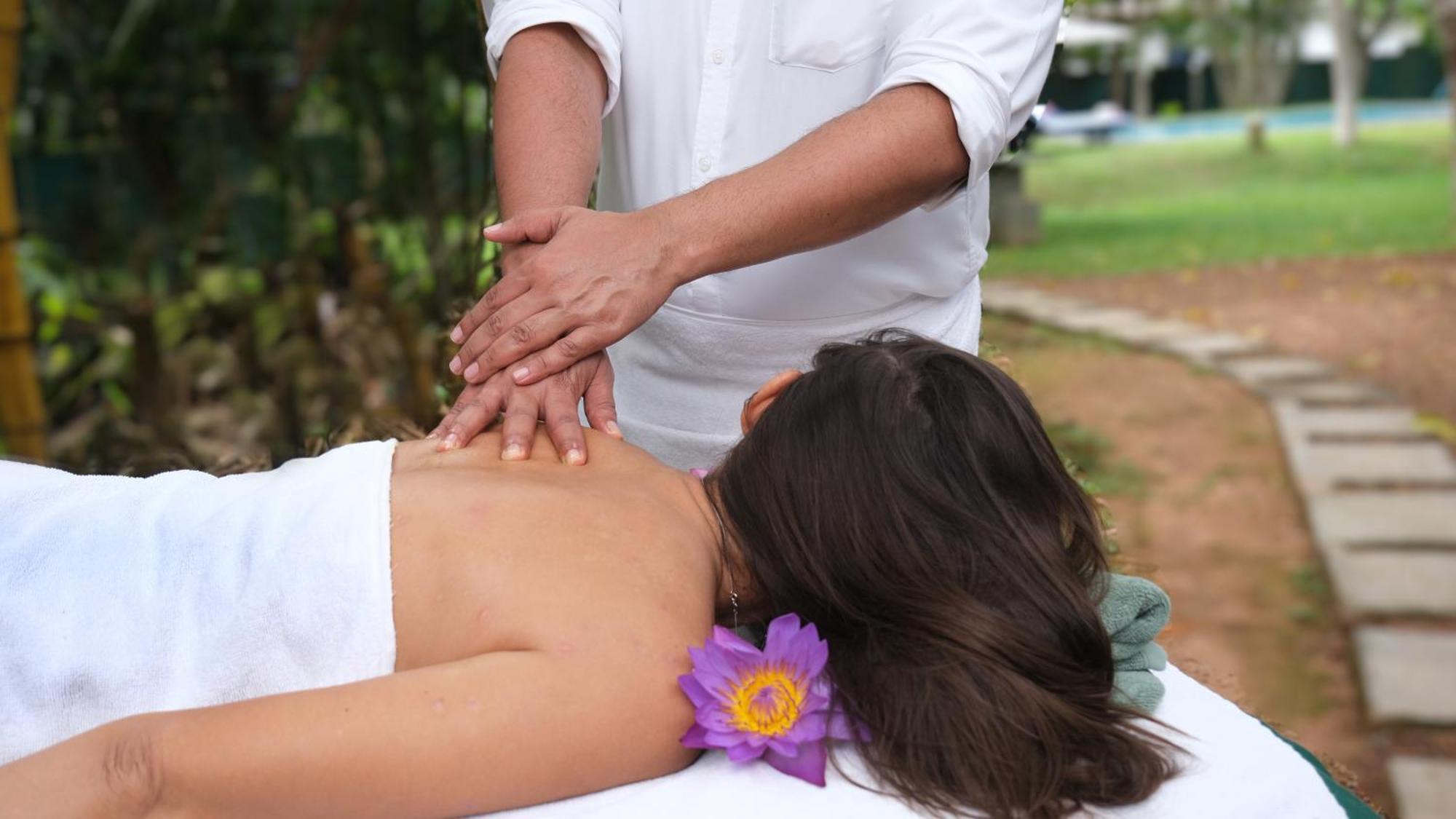 בנטוטה Chandra Villa Ayurveda Resort מראה חיצוני תמונה